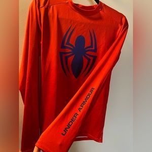 NWOT Group of 5 athletic compression shirts